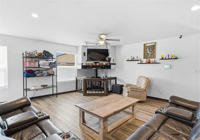 Photo 3 of Single family home for sale at 1601 Ward Rd, Ardmore, OK 73401 | MLS# 1248913 | Listing updated on 2026-09-18