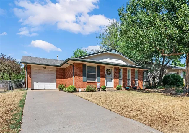 Photo 1 of Sale Pending at 705 Scott Dr, Edmond, OK 73013 | MLS# 1248914 | Listing updated on 2026-09-13