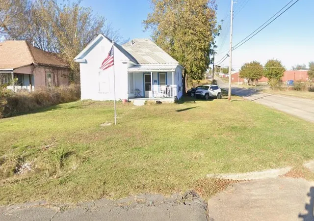 Single family home for sale at 501 W Cherokee Ave, Mc Alester, OK 74501 | MLS# 1248916 | Listing updated on 2026-09-14
