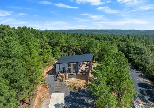 Photo 1 of Single family home for sale at 88 Virginia Pine Pl, Broken Bow, OK 74728 | MLS# 1248930 | Listing updated on 2026-09-14