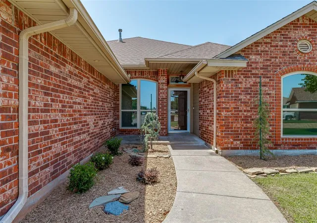 Photo 3 of Single family home for sale at 24 SW 132nd Street, Oklahoma City, OK 73170 | MLS# 1248945 | Listing updated on 2026-10-07