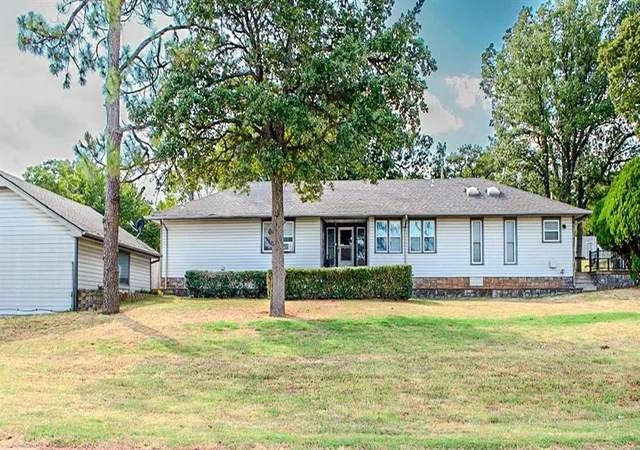Photo 1 of Single family home for sale at 8224 Kasbaum Ln, Oklahoma City, OK 73150 | MLS# 1248950 | Listing updated on 2026-09-16