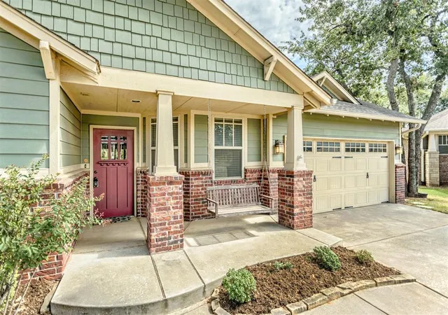 Photo 3 of Single family home for sale at 4949 Yellow Woods Way, Edmond, OK 73034 | MLS# 1248960 | Listing updated on 2026-09-18