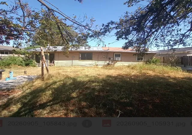 Photo 4 of Single family home for sale at 422 NW Woodridge St, Lawton, OK 73507 | MLS# 1248971 | Listing updated on 2026-10-16
