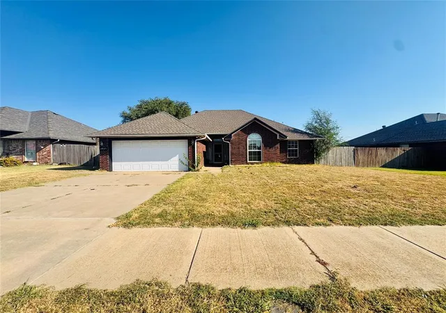 Photo 1 of Single family home for sale at 2821 Se 90th Street, Moore, OK 73160 | MLS# 1248972 | Listing updated on 2026-09-16