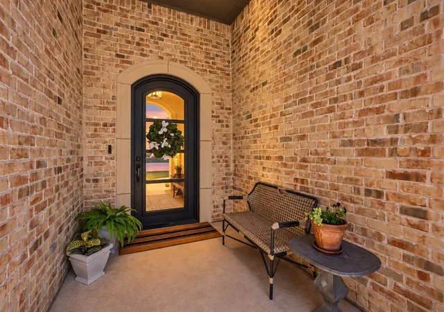 Photo 2 of Single family home for sale at 2101 Wiregrass Dr, Edmond, OK 73025 | MLS# 1248973 | Listing updated on 2026-10-05