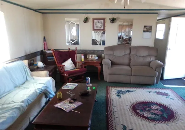 Photo 4 of Single family home for sale at 410 N North, Newkirk, OK 74647 | MLS# 1248983 | Listing updated on 2026-10-05