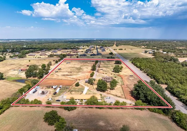 Photo 3 of Single family home for sale at 5550 Ne 50th Street, Oklahoma City, OK 73121 | MLS# 1248985 | Listing updated on 2026-09-16