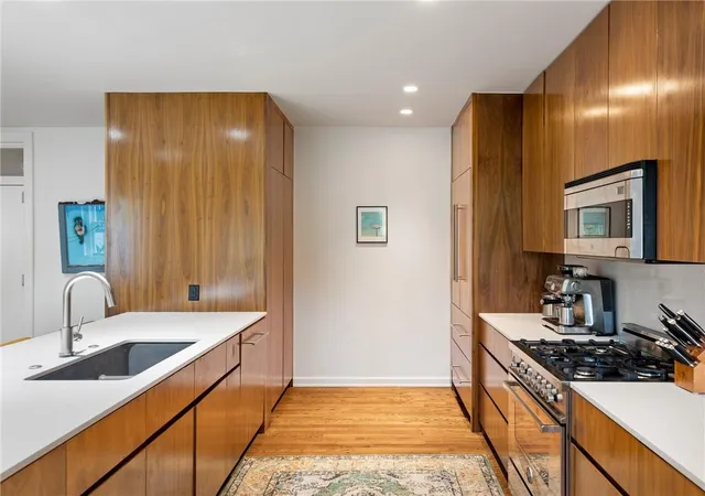 Listing Photo 4 - Condo for sale in building located at 720 W Boyd St, Norman, OK 73069 - Unit #206