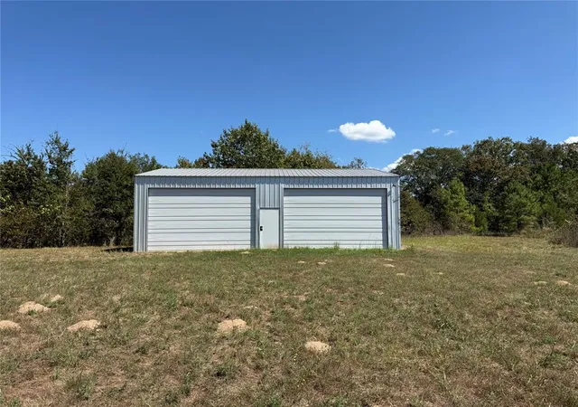 Photo 3 of Single family home for sale at 11346 Ns 3660 Rd, Seminole, OK 74868 | MLS# 1249040 | Listing updated on 2026-09-28