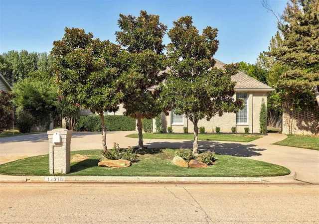 Photo 2 of Single family home for sale at 12319 Maple Ridge Rd, Oklahoma City, OK 73120 | MLS# 1249056 | Listing updated on 2026-09-18