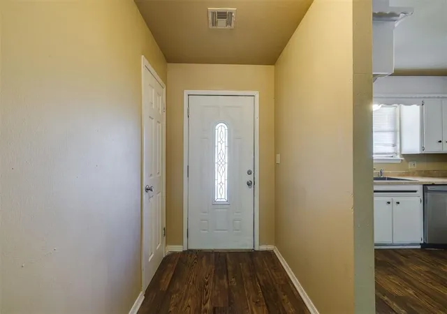 Photo 3 of Single family home for sale at 2928 N Tulsa Dr, Oklahoma City, OK 73107 | MLS# 1249062 | Listing updated on 2026-09-16