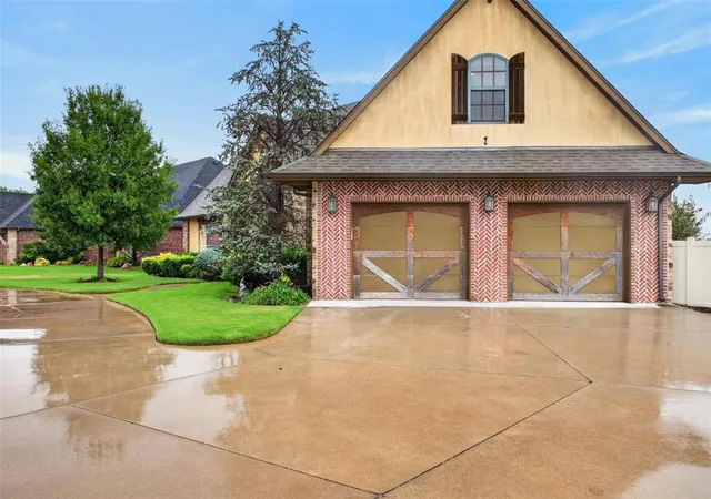 Photo 3 of Sale Pending at 108 Sage, Elk City, OK 73644 | MLS# 1249063 | Listing updated on 2026-09-21