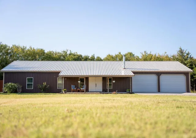 Photo 1 of Single family home for sale at 115022 N 3720 Road, Okemah, OK 74859 | MLS# 1249067 | Listing updated on 2026-09-15