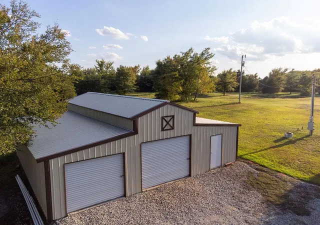 Photo 4 of Single family home for sale at 115022 N 3720 Road, Okemah, OK 74859 | MLS# 1249067 | Listing updated on 2026-09-15