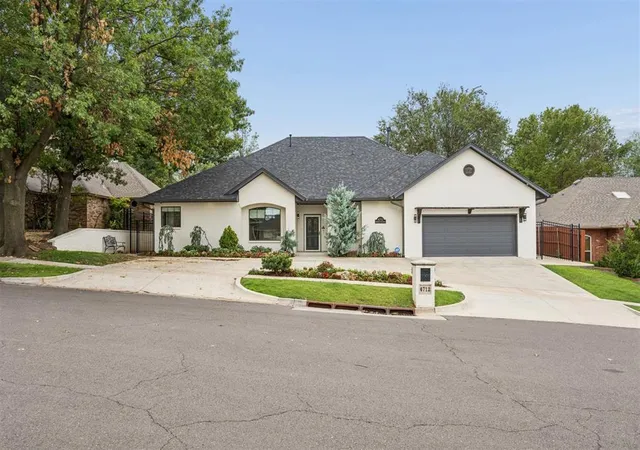 Photo 1 of Single family home for sale at 4712 Fountain Gate Dr, Norman, OK 73072 | MLS# 1249078 | Listing updated on 2026-10-03