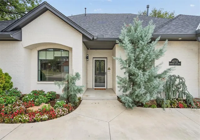 Photo 2 of Single family home for sale at 4712 Fountain Gate Dr, Norman, OK 73072 | MLS# 1249078 | Listing updated on 2026-10-03