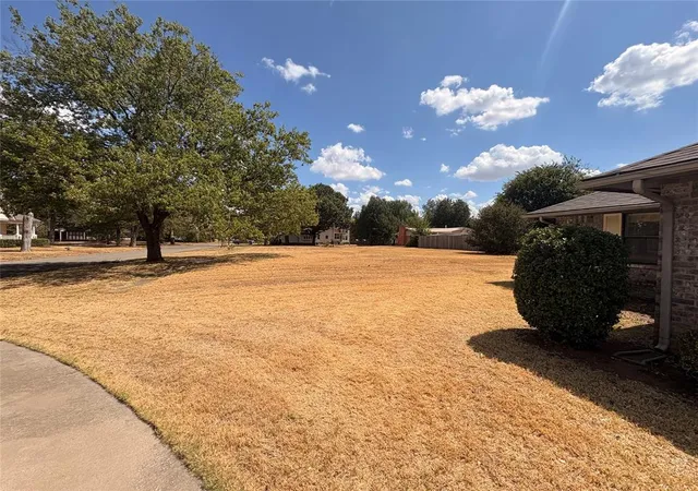 Photo 41 of Single family home for sale at 1327 W Kansas Ave, Chickasha, OK 73018 | MLS# 1249085 | Listing updated on 2026-10-14