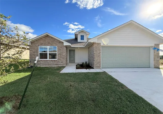 Photo 1 of Single family home for sale at 21224 Se 31st Street, Harrah, OK 73045 | MLS# 1249099 | Listing updated on 2026-10-19