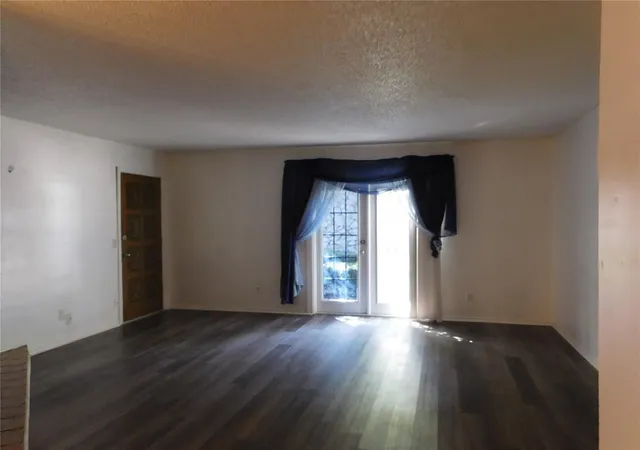 Photo 2 of Condo for sale at 6026 Northwest Expy #B, Oklahoma City, OK 73132 | MLS# 1249124 | Listing updated on 2026-09-20