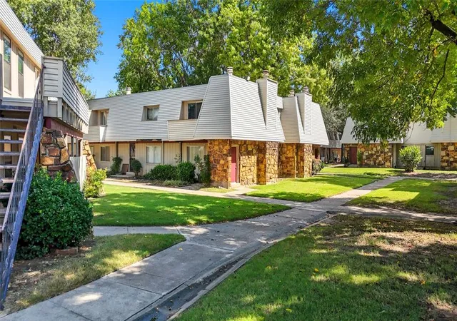 Photo 1 of Condo for sale at 6604 S Zunis Ave #509, Tulsa, OK 74136 | MLS# 1249131 | Listing updated on 2026-09-23