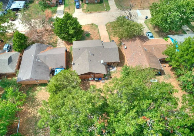 Photo 3 of Single family home for sale at 225 S Dixon Ave, Shawnee, OK 74801 | MLS# 1249134 | Listing updated on 2026-10-03