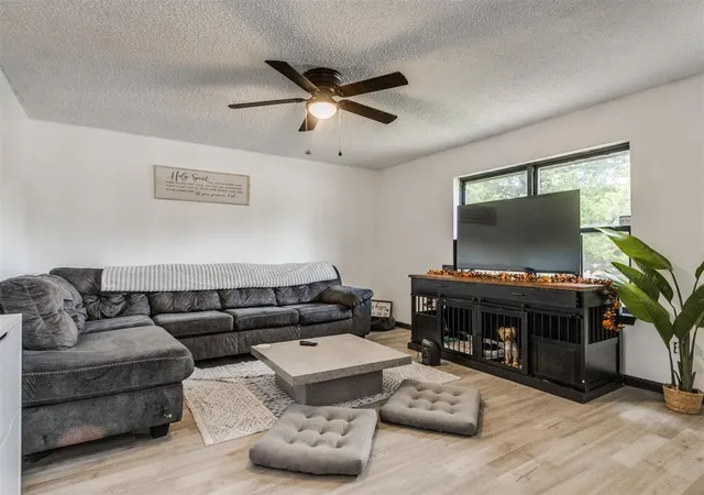 Photo 4 of Single family home for sale at 225 S Dixon Ave, Shawnee, OK 74801 | MLS# 1249134 | Listing updated on 2026-10-03