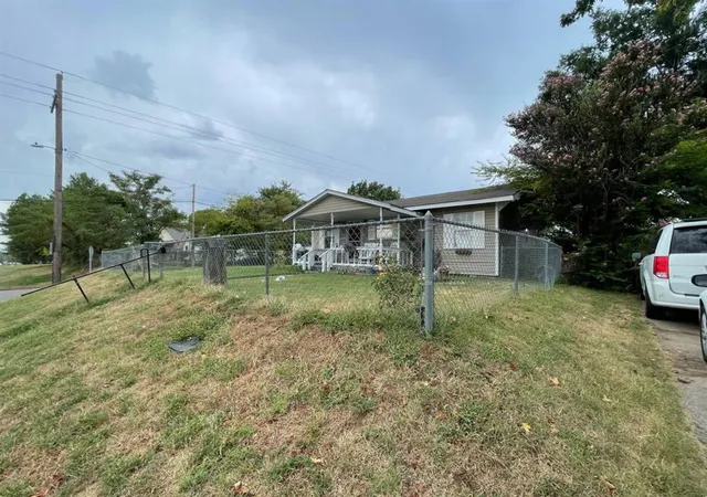 Photo 3 of Single family home for sale at 1000 N Wilson Ave, Sand Springs, OK 74063 | MLS# 1249140 | Listing updated on 2026-09-16