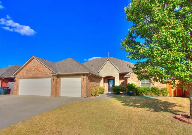 Photo 1 of Single family home for sale at 1404 Dorothy Dr, Oklahoma City, OK 73170 | MLS# 1249142 | Listing updated on 2026-09-23