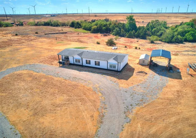 Photo 3 of Single family home for sale at 27668 N 2920 Road, Okarche, OK 73750 | MLS# 1249143 | Listing updated on 2026-09-17