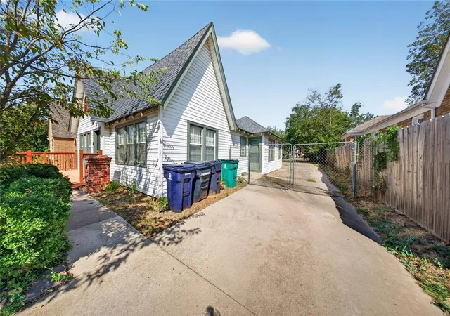 Photo 3 of Single family home for sale at 2525 Nw 11th Street, Oklahoma City, OK 73107 | MLS# 1249145 | Listing updated on 2026-09-20