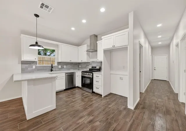 Photo 3 of Single family home for sale at 2313 E Madison St, Oklahoma City, OK 73111 | MLS# 1249159 | Listing updated on 2026-09-16