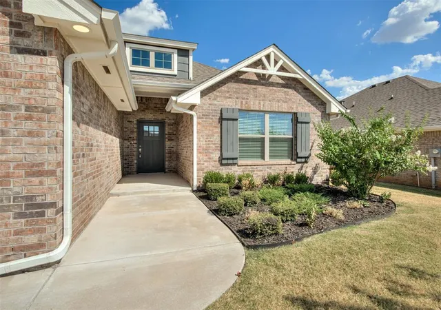 Photo 3 of Single family home for sale at 5332 Skylar Rae Rd, Edmond, OK 73034 | MLS# 1249188 | Listing updated on 2026-10-13