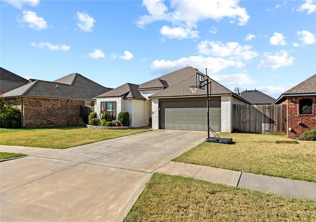 Photo 32 of Single family home for sale at 2613 Hayride Dr, Weatherford, OK 73096 | MLS# 1249203 | Listing updated on 2026-10-20