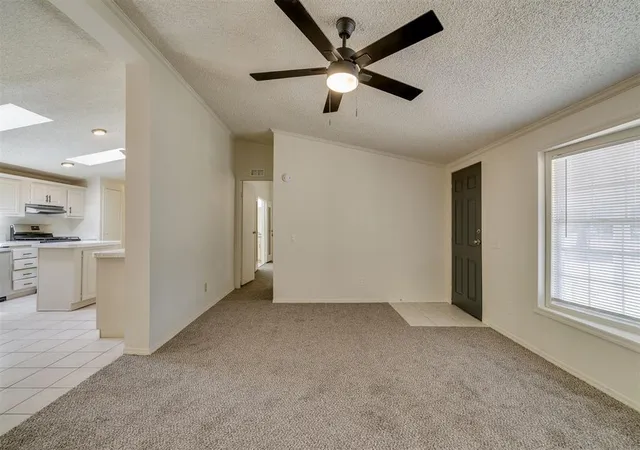 Photo 3 of Sale Pending at 11701 Mary Ln, Norman, OK 73026 | MLS# 1249208 | Listing updated on 2026-09-20