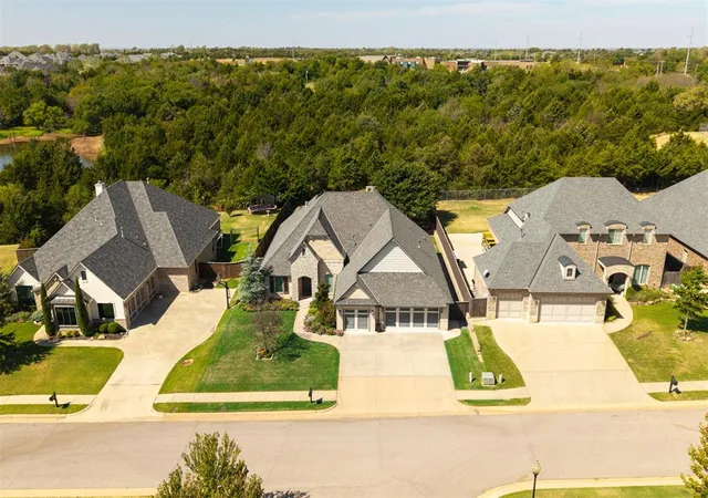 Photo 1 of Single family home for sale at 5317 Gateway Brg Ct, Edmond, OK 73034 | MLS# 1249213 | Listing updated on 2026-09-17