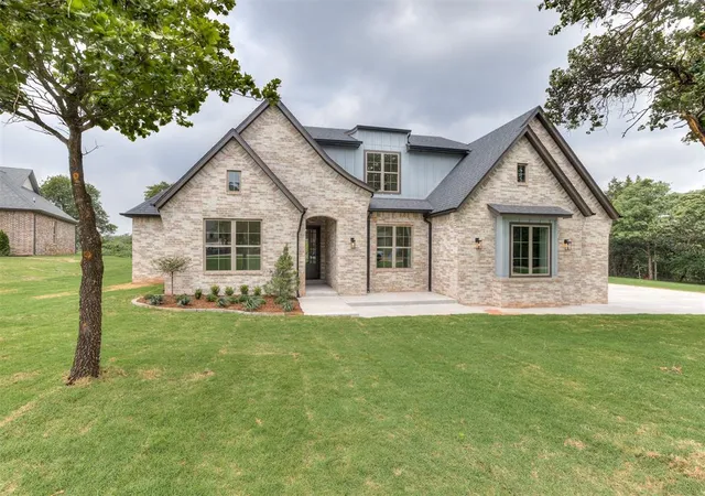 Photo 4 of Single family home for sale at 13025 Stagecoach Trl, Arcadia, OK 73007 | MLS# 1249214 | Listing updated on 2026-10-09