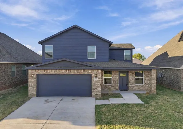Photo 1 of Single family home for sale at 806 Venice Ct, Kingfisher, OK 73750 | MLS# 1249218 | Listing updated on 2026-09-18