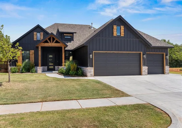 Photo 1 of Single family home for sale at 3308 Sagebrush Pl, Yukon, OK 73099 | MLS# 1249226 | Listing updated on 2026-09-22