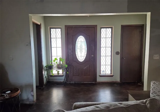 Photo 3 of Single family home for sale at 9601 Willow Wind Dr, Oklahoma City, OK 73130 | MLS# 1249276 | Listing updated on 2026-10-23