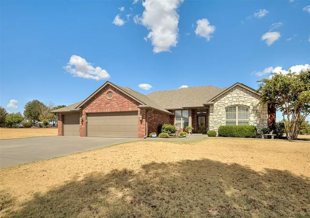 Photo 3 of Single family home for sale at 7903 Scotch Ln, Tuttle, OK 73089 | MLS# 1249285 | Listing updated on 2026-09-22