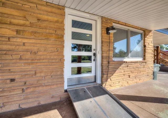 Photo 4 of Single family home for sale at 2625 SE 72nd Avenue, Norman, OK 73026 | MLS# 1249297 | Listing updated on 2026-09-21