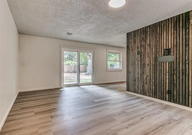 Photo 2 of Single family home for sale at 9620 Ne 4th Street, Oklahoma City, OK 73130 | MLS# 1249316 | Listing updated on 2026-09-16