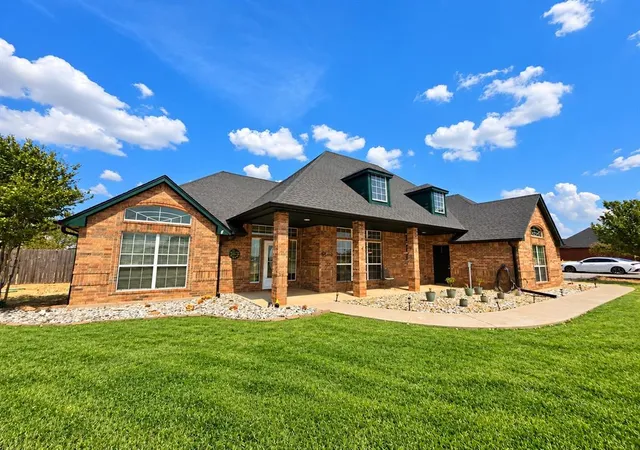 Photo 3 of Single family home for sale at 296 Prairie View Dr, Elgin, OK 73538 | MLS# 1249321 | Listing updated on 2026-10-06