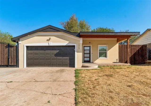Single family home for sale at 3905 SE 46th Street, Oklahoma City, OK 73135 | MLS# 1249328