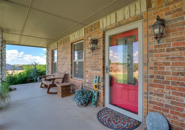 Photo 4 of Single family home for sale at 486 Summer Hl Rd, Blanchard, OK 73010 | MLS# 1249333 | Listing updated on 2026-09-17