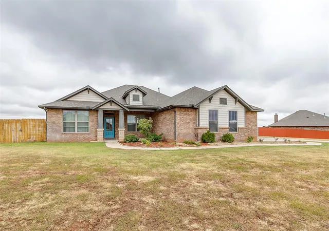 Photo 2 of Sale Pending at 1506 Bridge St, Edmond, OK 73025 | MLS# 1249342 | Listing updated on 2026-09-17