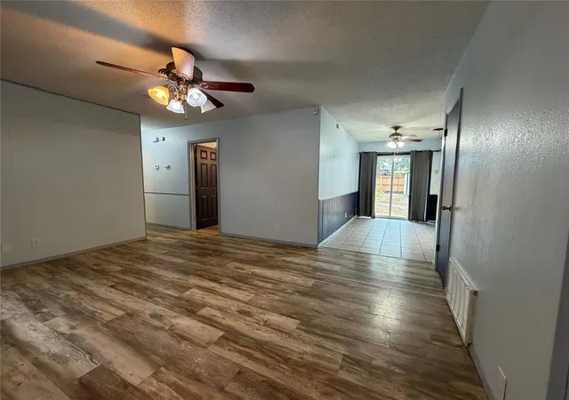Photo 3 of Single family home for sale at 11 Osage Dr, Shawnee, OK 74801 | MLS# 1249351 | Listing updated on 2026-10-05