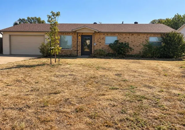 Photo 1 of Single family home for sale at 314 N 4th Avenue, Fairview, OK 73737 | MLS# 1249365 | Listing updated on 2026-10-15