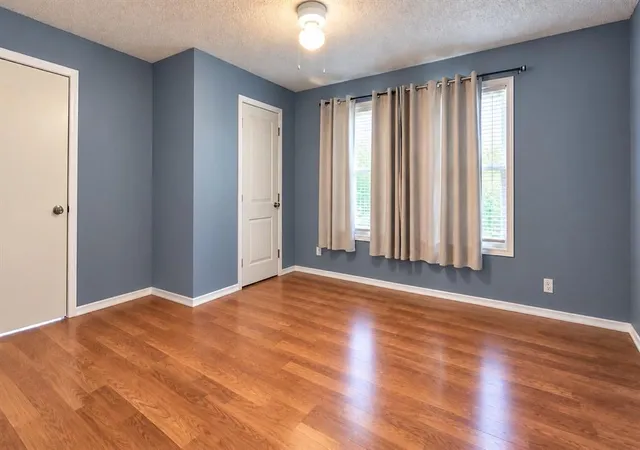 Photo 3 of Single family home for sale at 1341 Williams Dr, Oklahoma City, OK 73119 | MLS# 1249368 | Listing updated on 2026-09-17